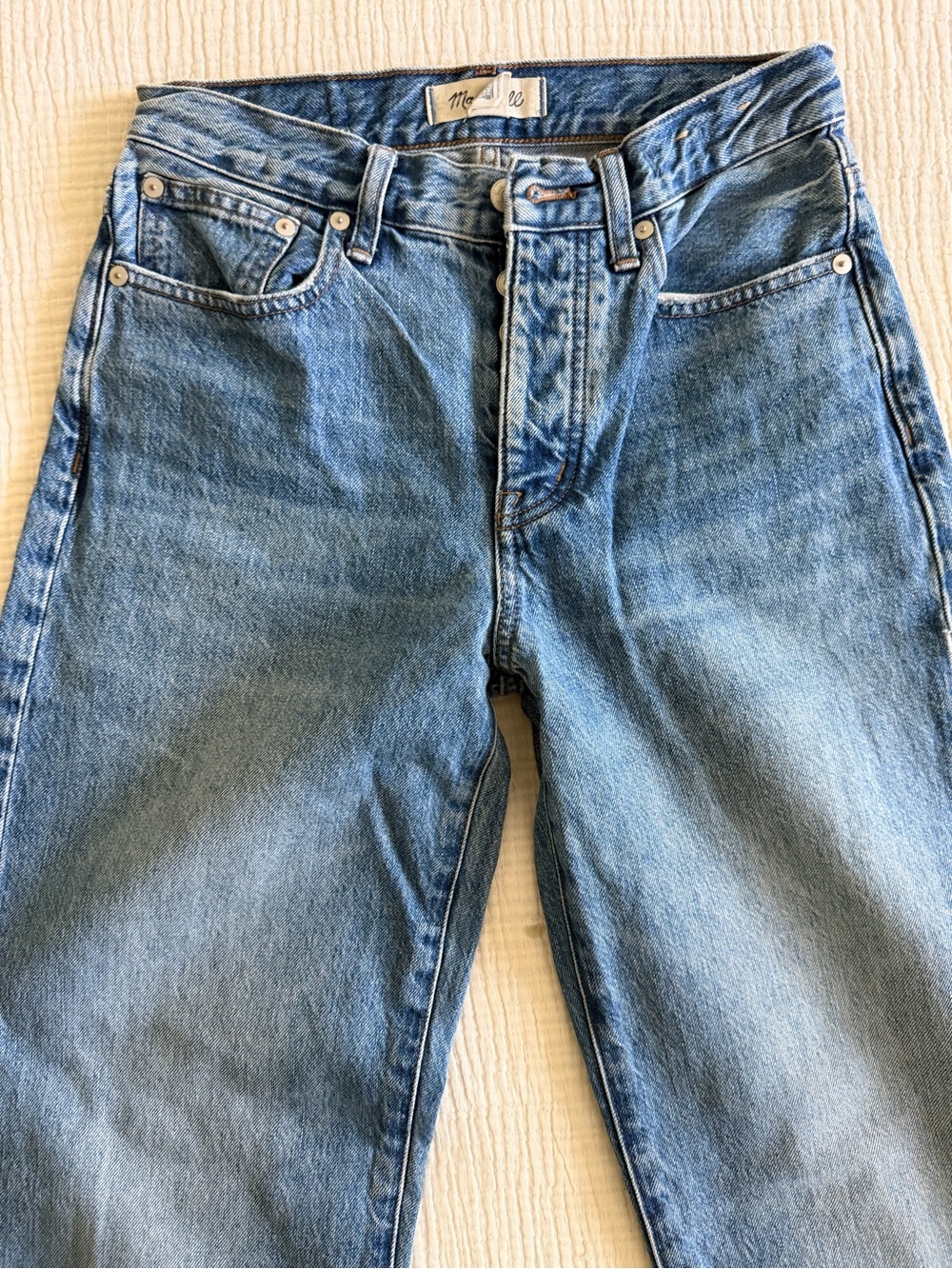 Madewell Straight-Leg Jeans in Light Blue